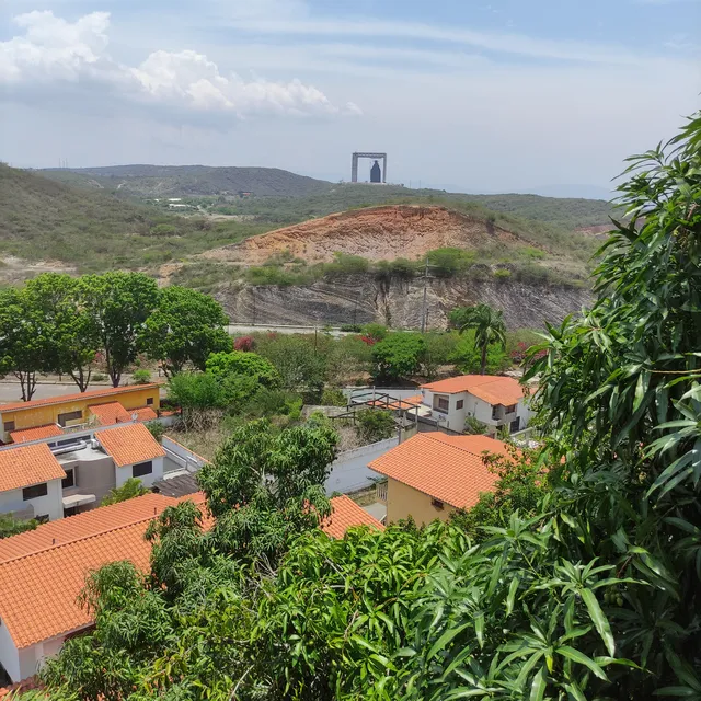 Vista privilegiada desde la casa en Colinas de Santa Rosa Norte