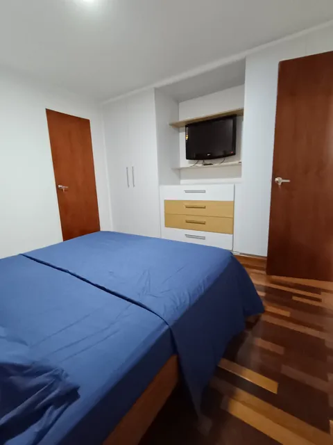 Balcón integrado con vista a la ciudad