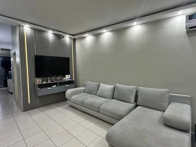 Sala de la casa en El Amanecer